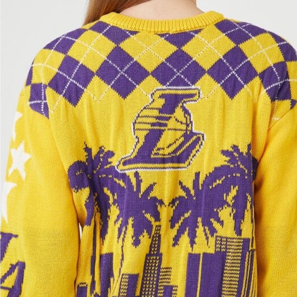 Lakers Sweater from Forever 21,sized large - Picture 2 of 3